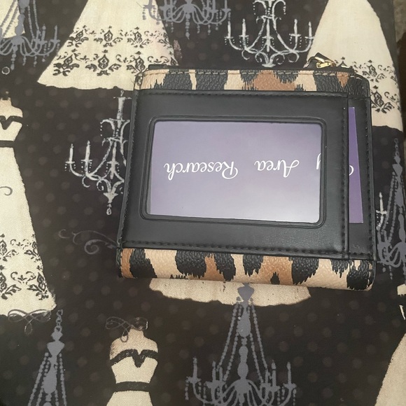 Kate spade leopard wallet - Picture 2 of 5